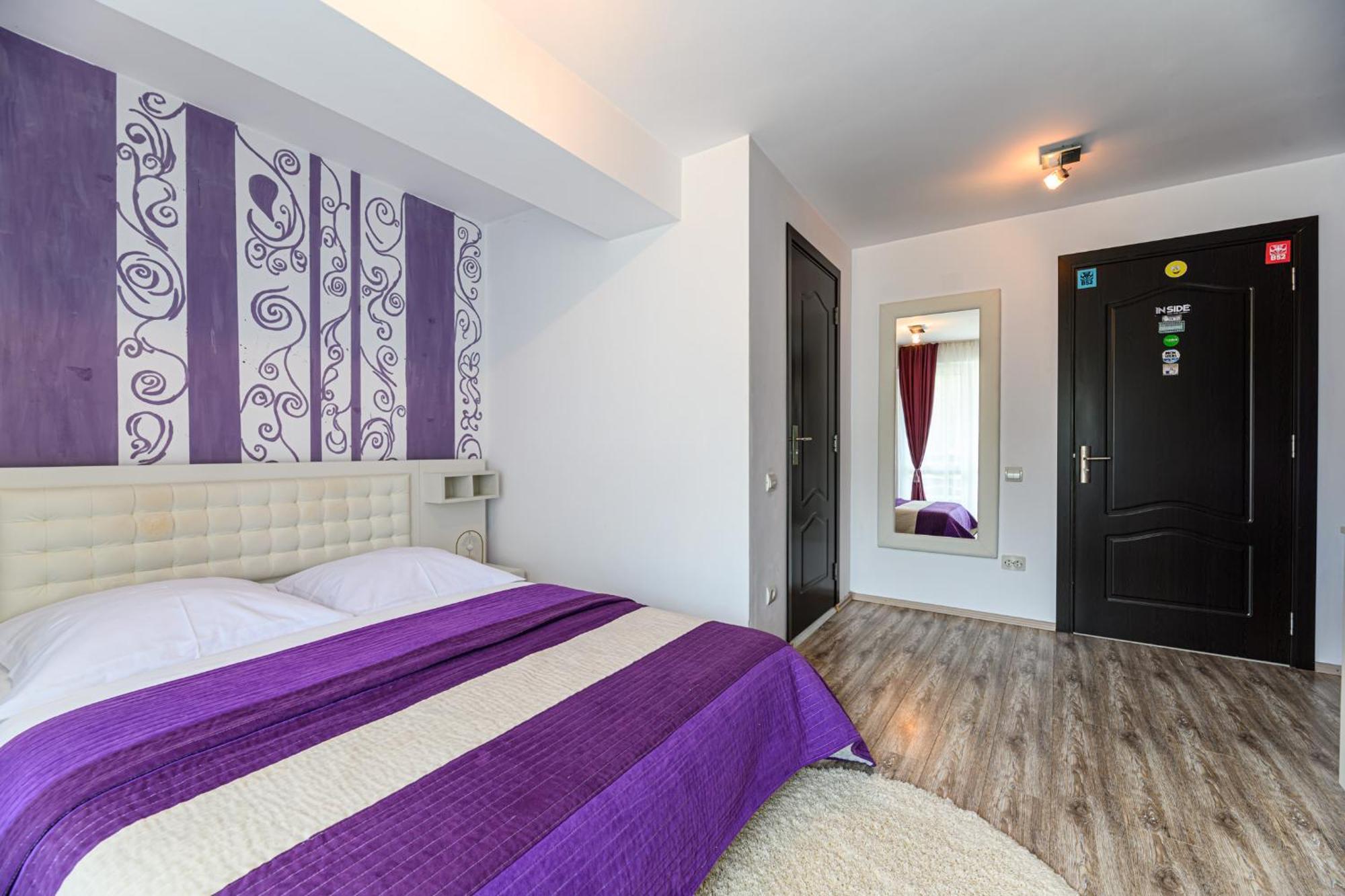 Hotel Casa Ramino Buşteni Esterno foto