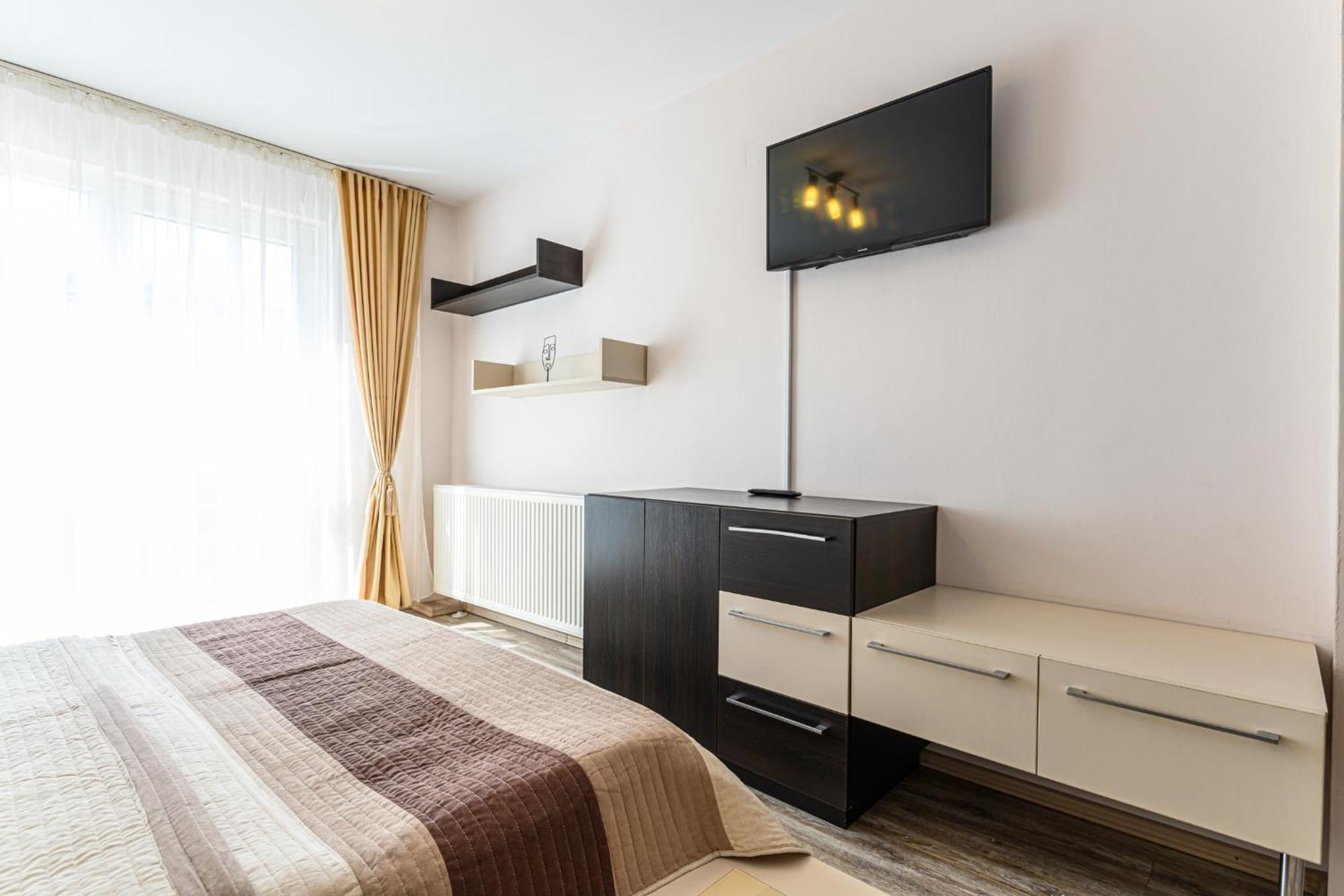 Hotel Casa Ramino Buşteni Esterno foto