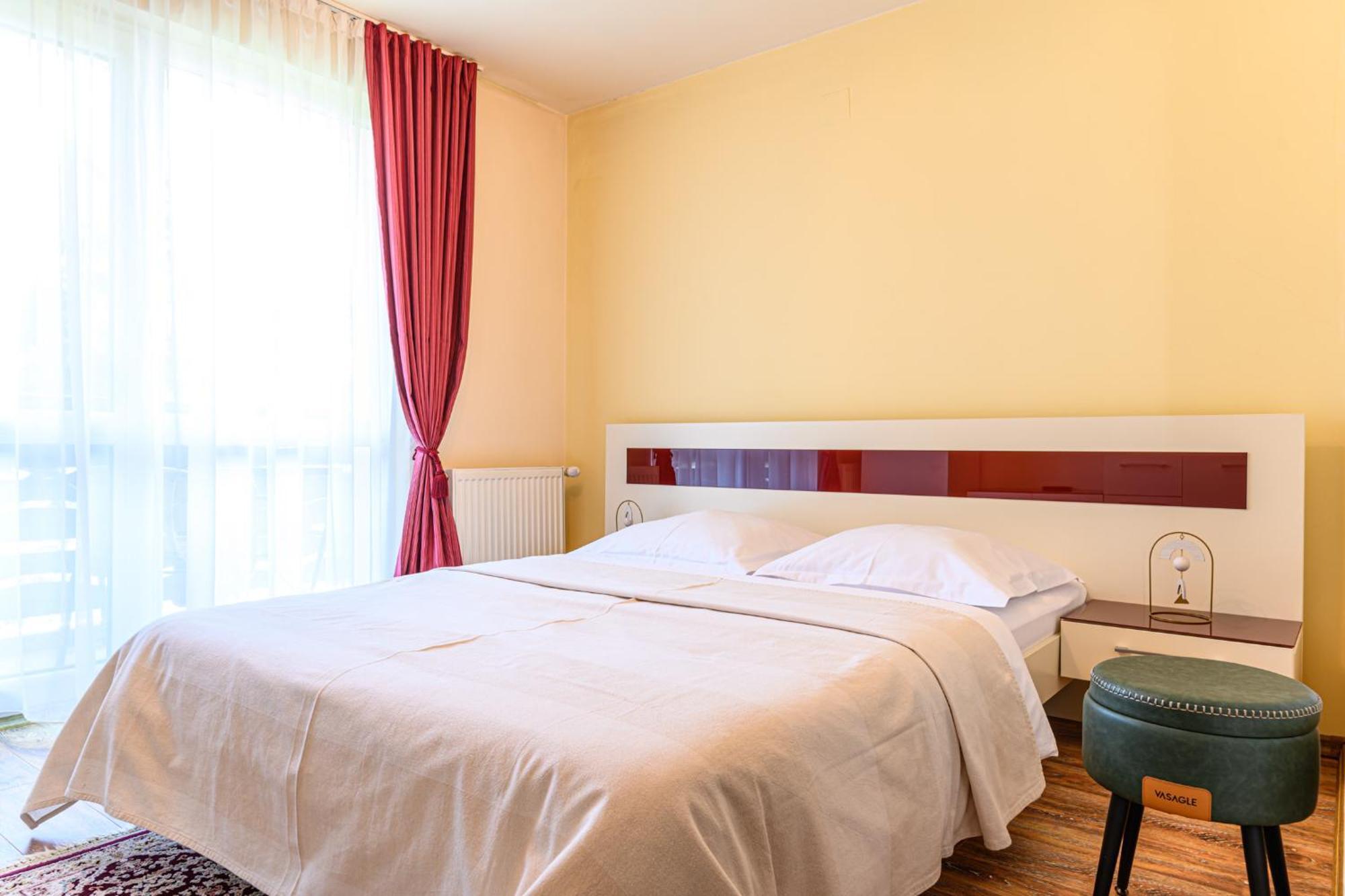Hotel Casa Ramino Buşteni Esterno foto